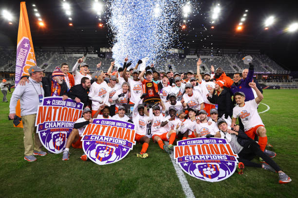 对篮下的争 对篮下的争